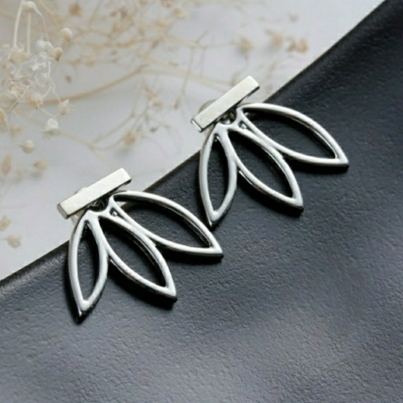 Silver Tone Bar Lotus Jacket earrings - Picture 5 of 6